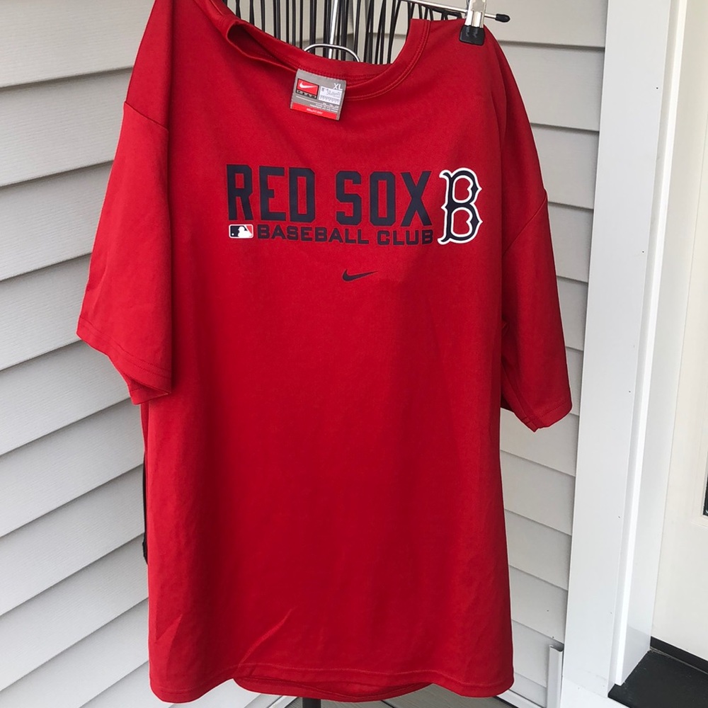 Boston Red Sox Baseball Tee